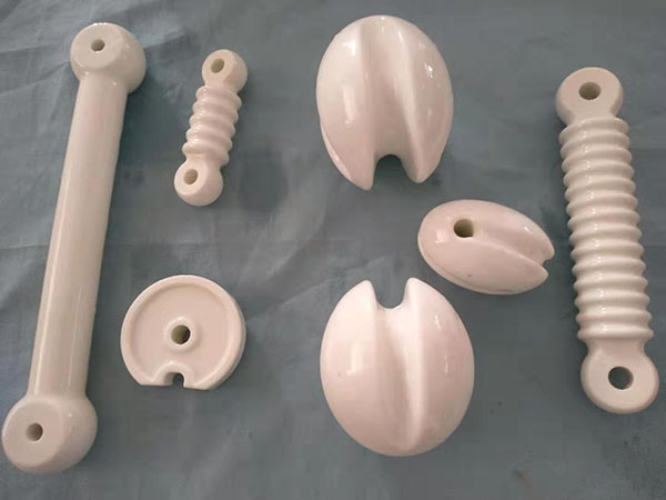 �߉��^���w